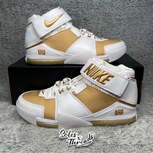 Nike Lebron Zoom 2 'Maccabi' White Metallic Gold Size 10-11.5 Men's Basketball